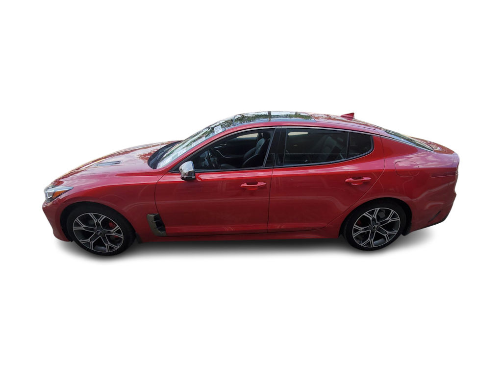 Thumbnail: 2018 Kia Stinger - 3