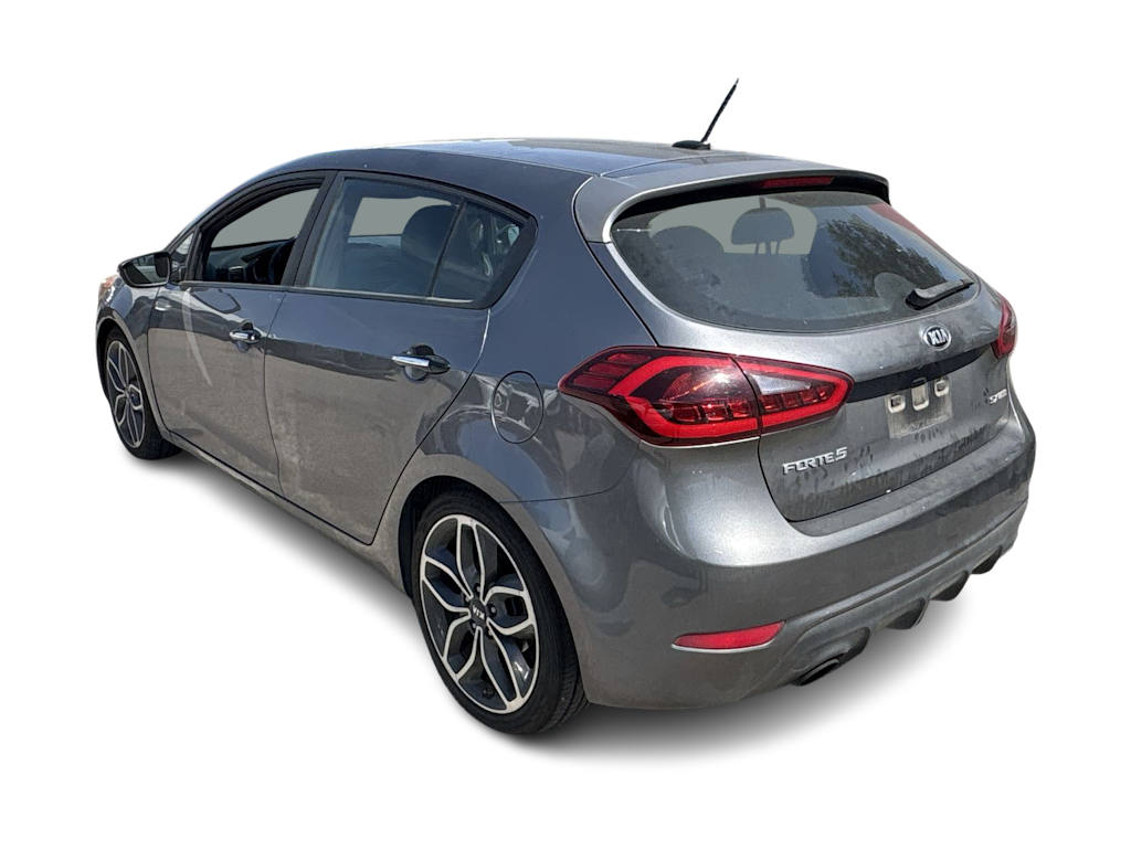 Thumbnail: 2016 Kia Forte - 4