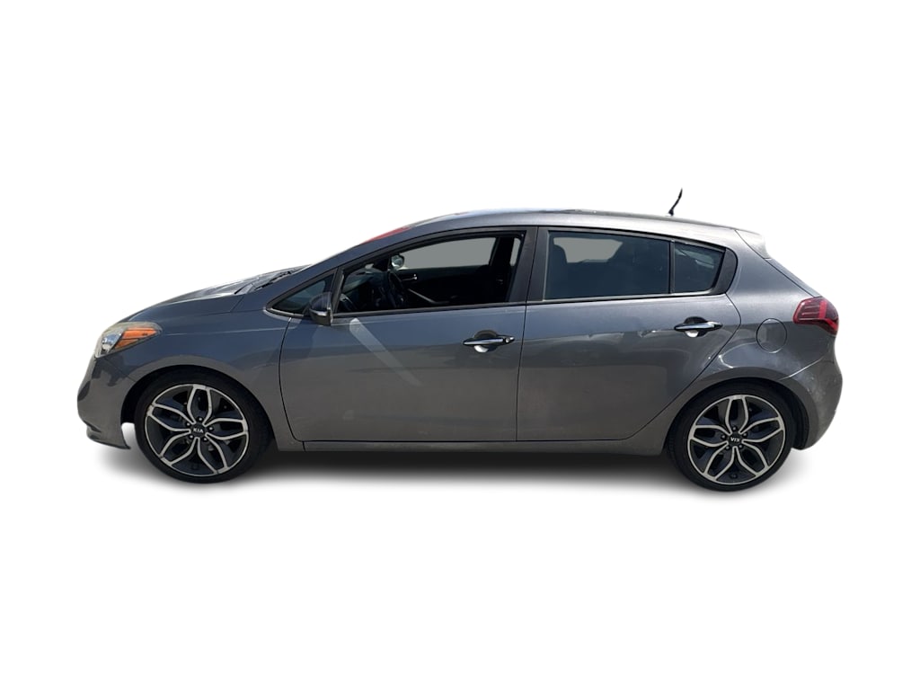 Thumbnail: 2016 Kia Forte - 3