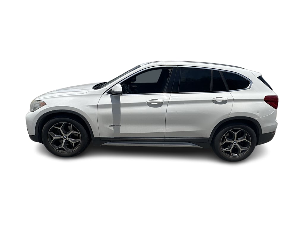 Thumbnail: 2016 BMW X1 - 3