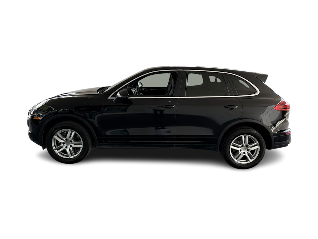 Thumbnail: 2016 Porsche Cayenne - 3