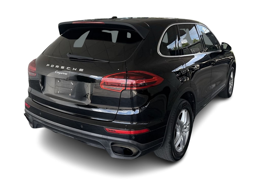 Thumbnail: 2016 Porsche Cayenne - 24