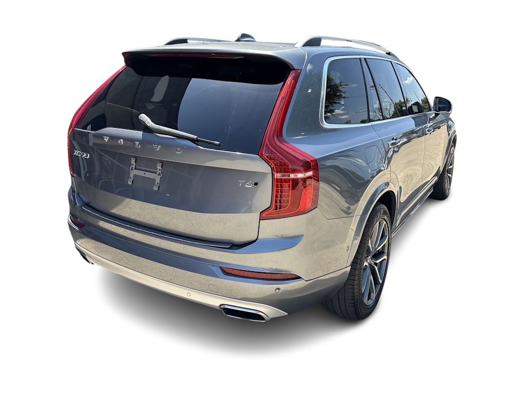 Thumbnail: 2018 Volvo XC90 - 28