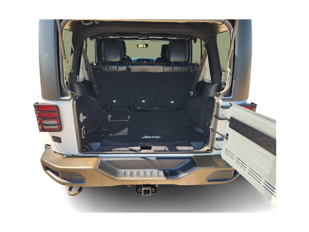 Thumbnail: 2016 Jeep Wrangler - 17