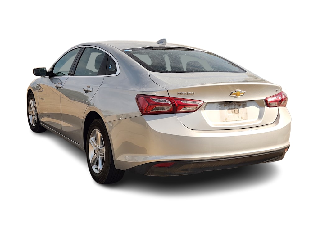 Thumbnail: 2022 Chevrolet Malibu - 2
