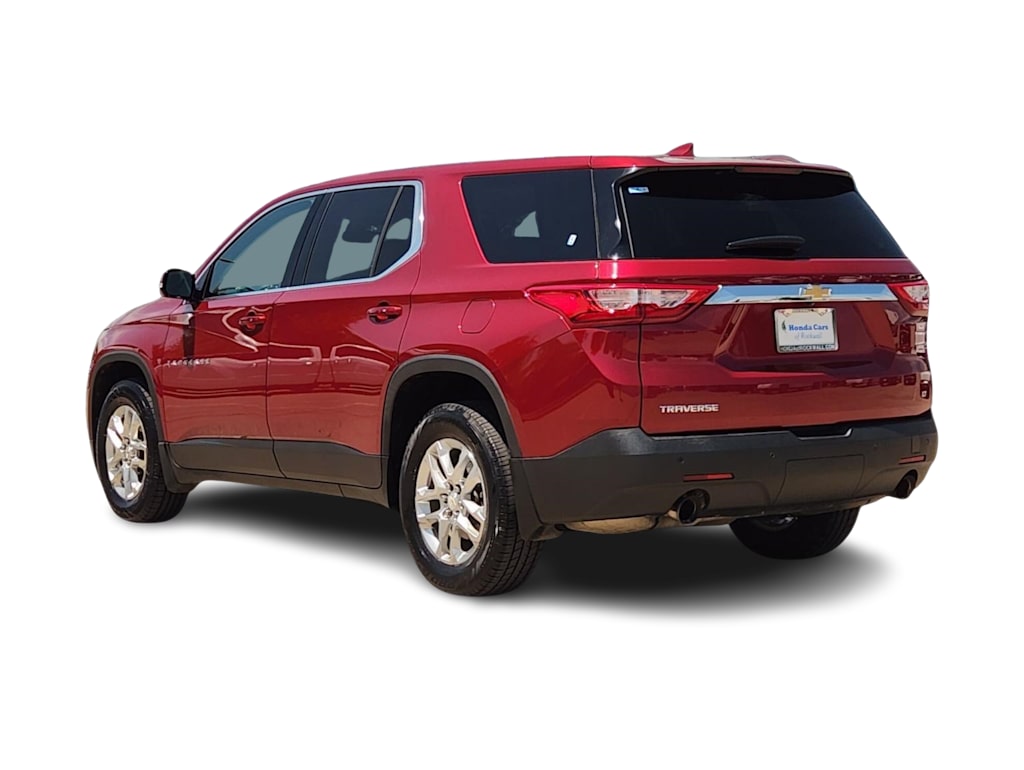 Thumbnail: 2018 Chevrolet Traverse - 4