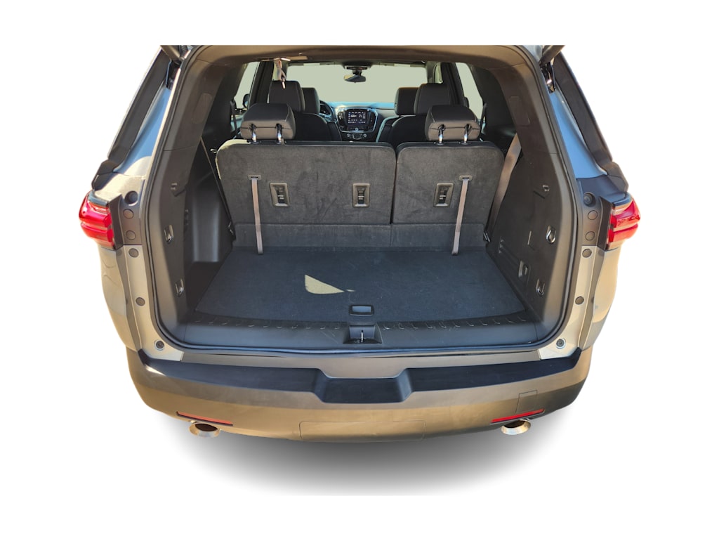 Thumbnail: 2023 Chevrolet Traverse - 18