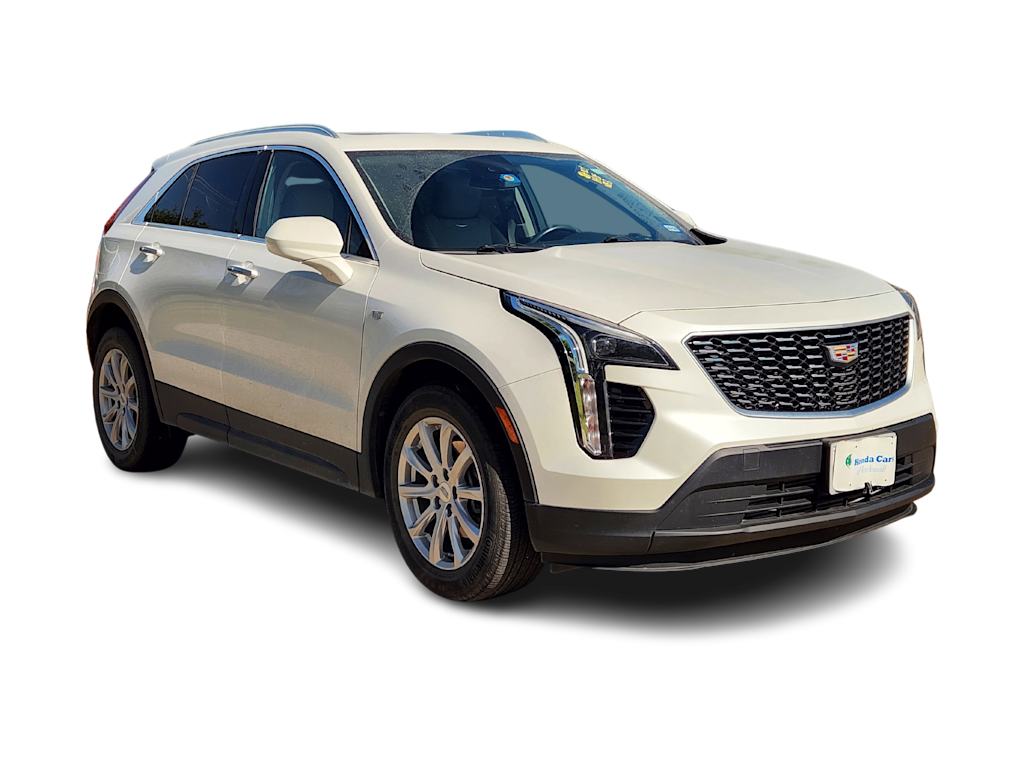 Thumbnail: 2022 Cadillac XT4 - 9