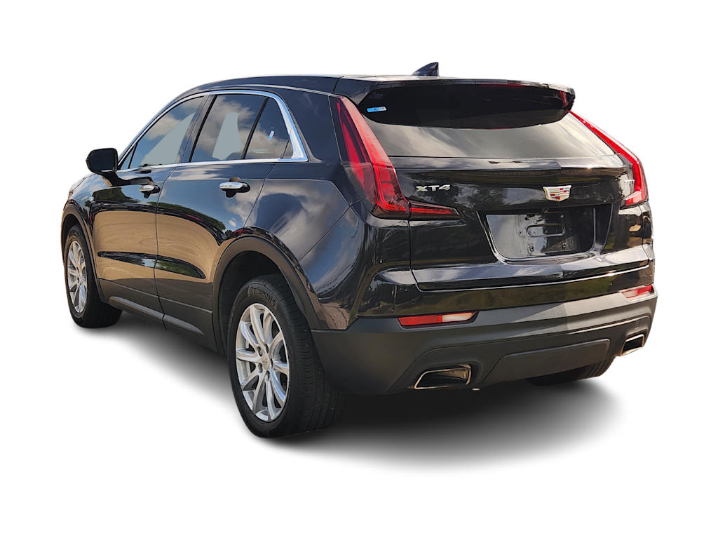 Thumbnail: 2022 Cadillac XT4 - 2