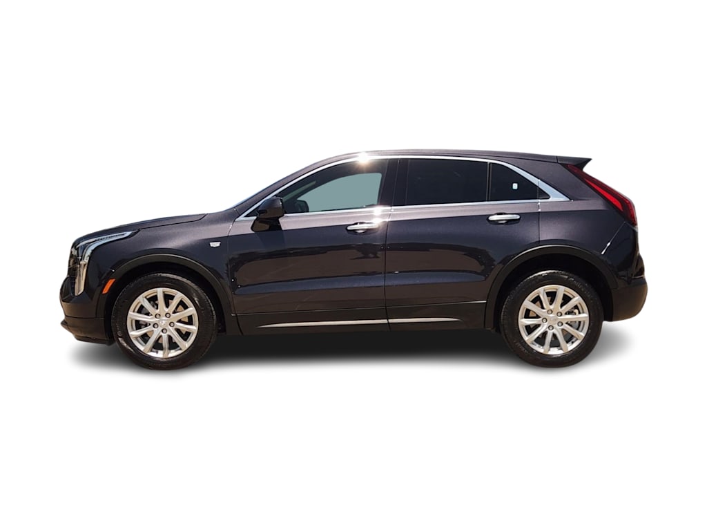 Thumbnail: 2022 Cadillac XT4 - 3