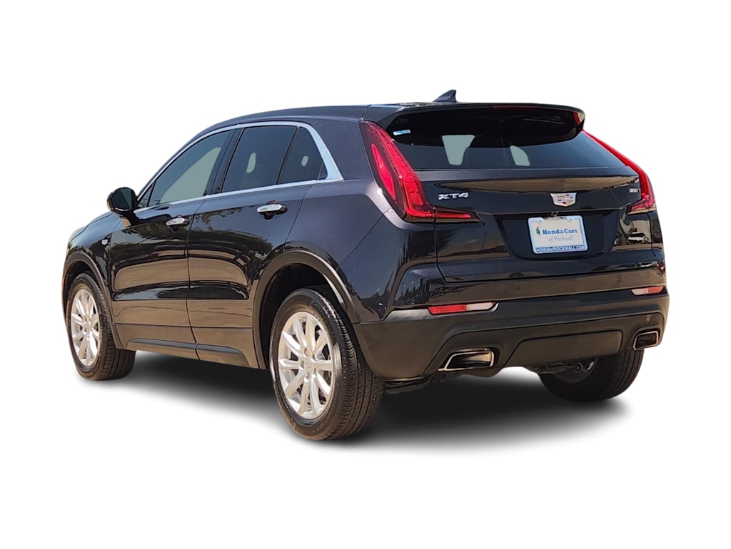 Thumbnail: 2022 Cadillac XT4 - 4
