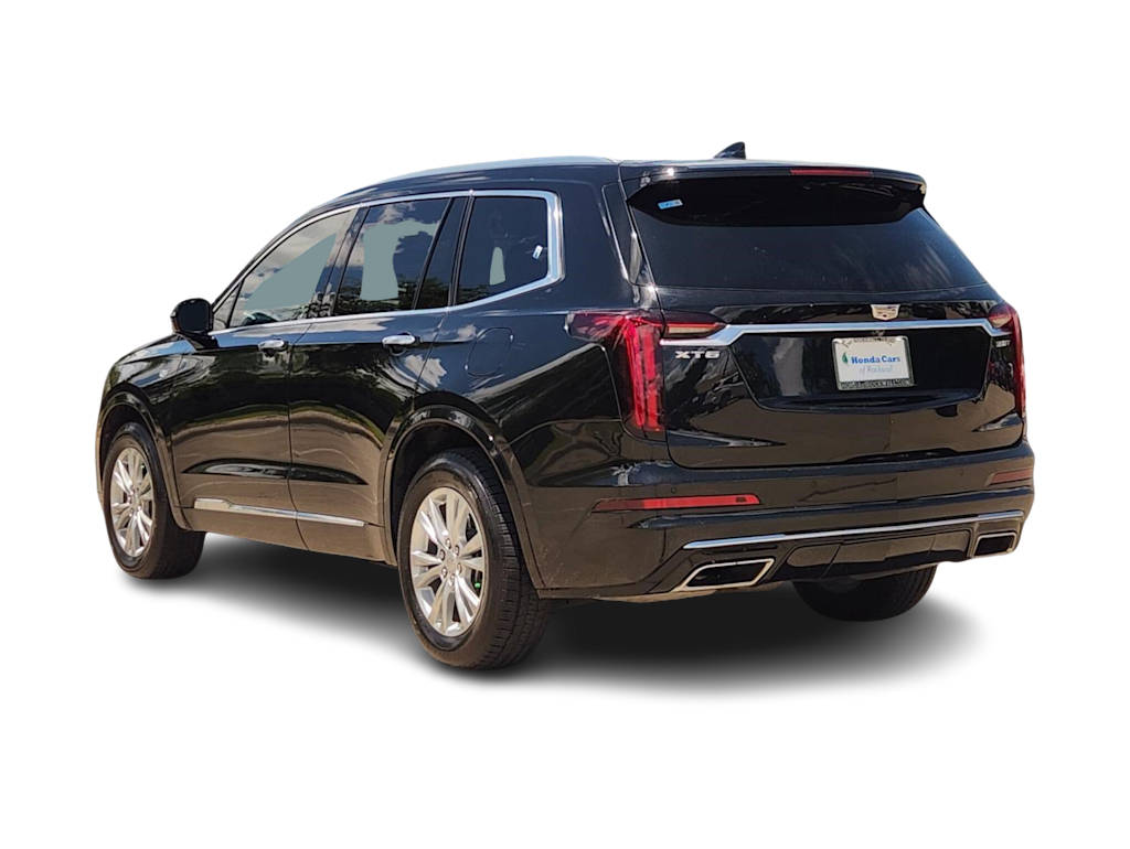 Thumbnail: 2022 Cadillac XT6 - 4