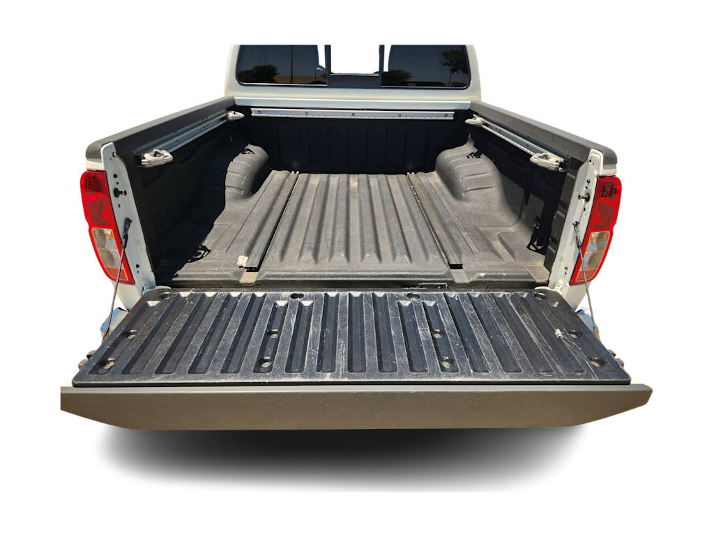 Thumbnail: 2019 Nissan Frontier - 13