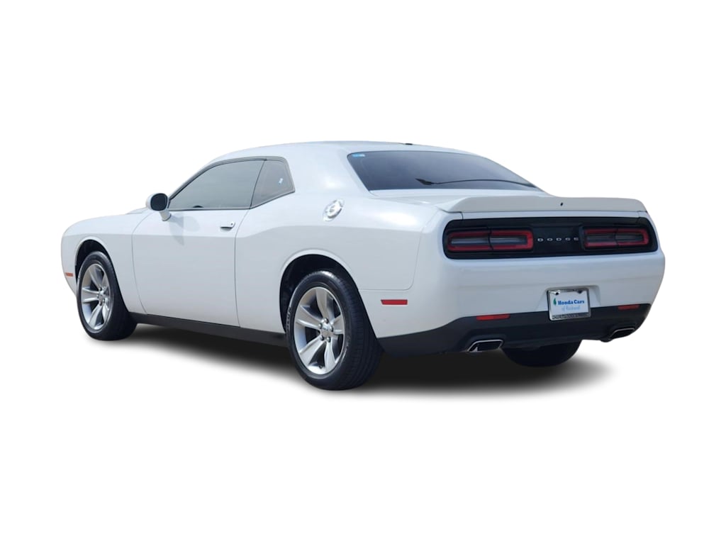Thumbnail: 2022 Dodge Challenger - 4