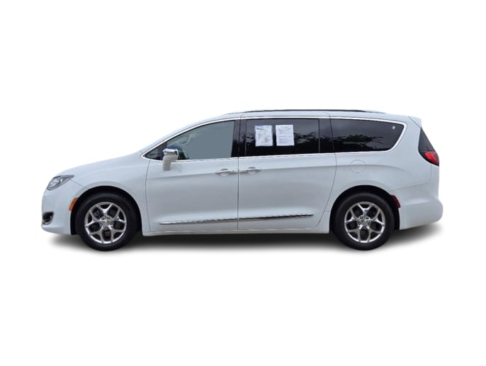 2018 Chrysler Pacifica Limited 3