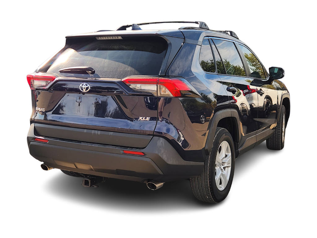 Thumbnail: 2019 Toyota RAV4 - 8