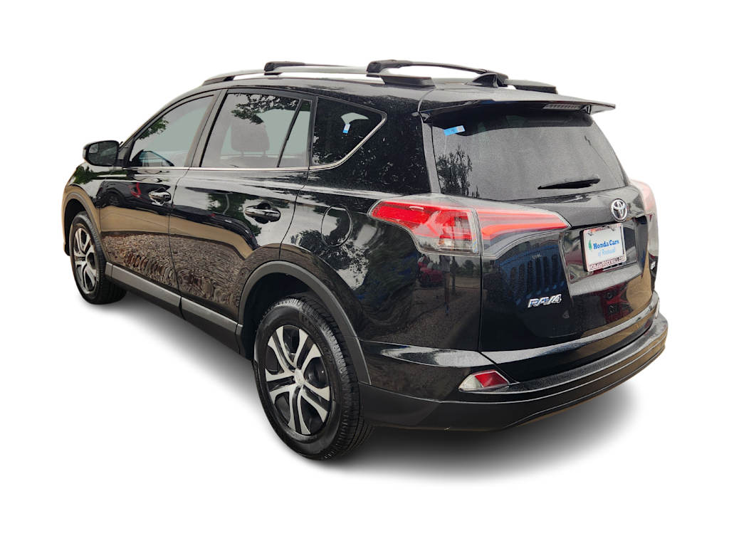 Thumbnail: 2016 Toyota RAV4 - 2