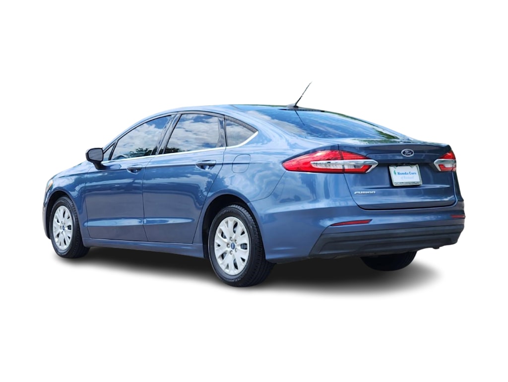 2019 Ford Fusion S 4