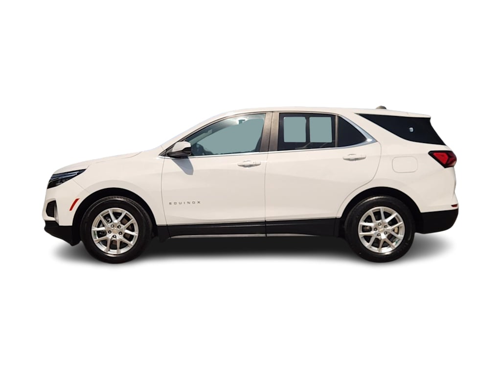 Thumbnail: 2022 Chevrolet Equinox - 3