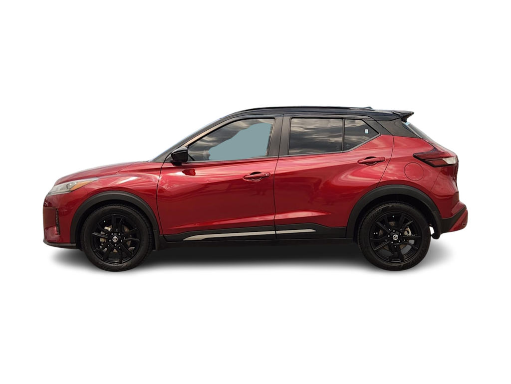 Thumbnail: 2021 Nissan Kicks - 3