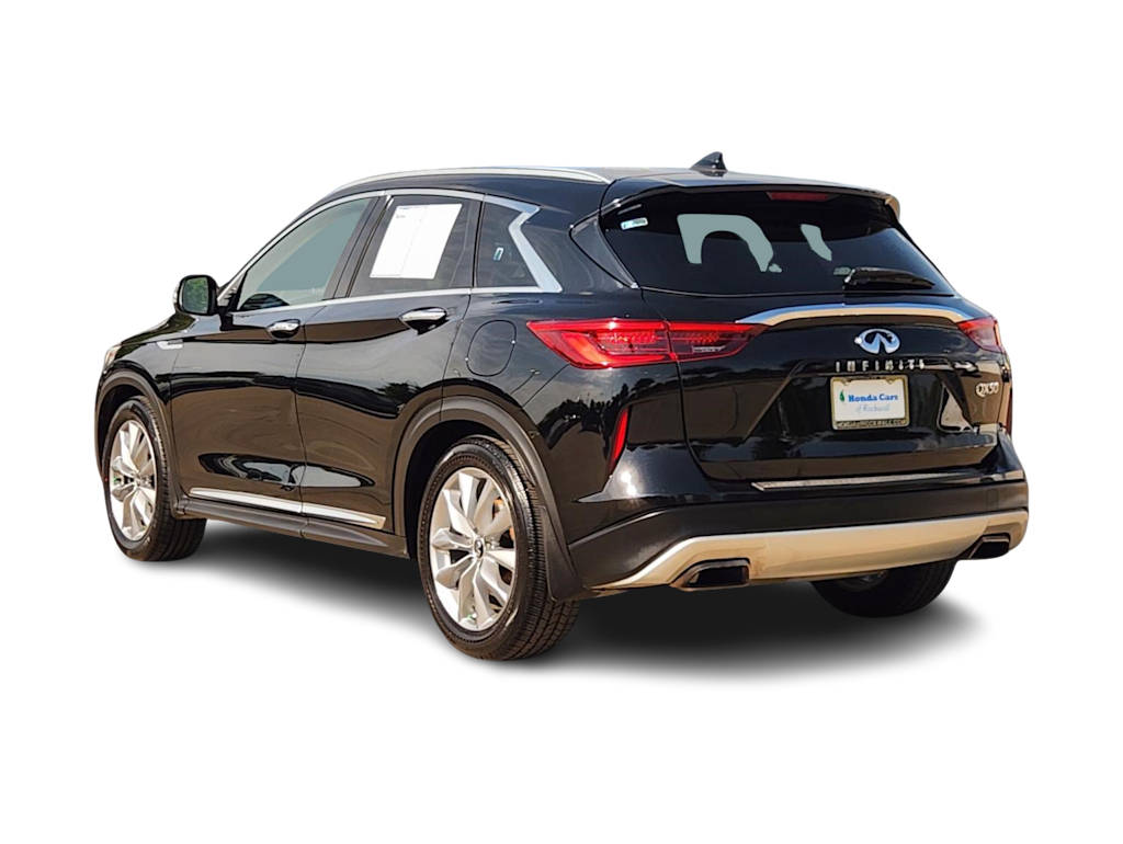 Thumbnail: 2019 INFINITI QX50 - 4