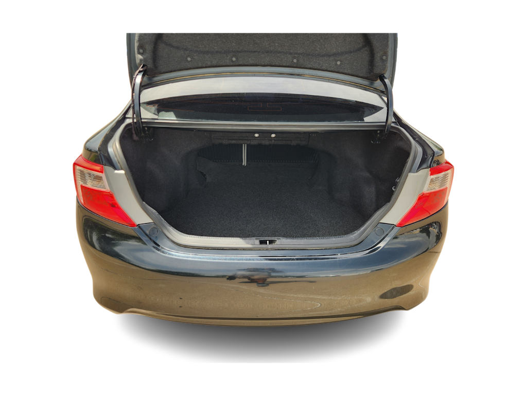 Thumbnail: 2014 Toyota Camry - 18