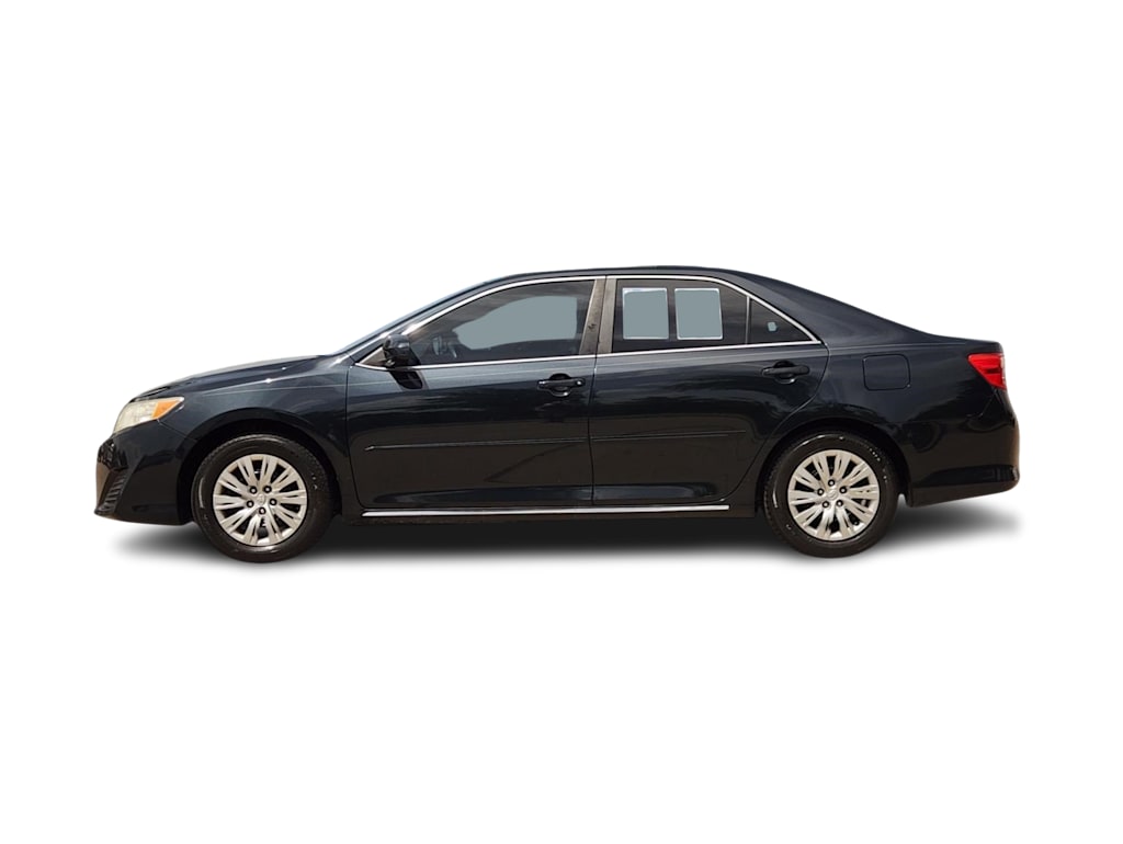 Thumbnail: 2014 Toyota Camry - 3