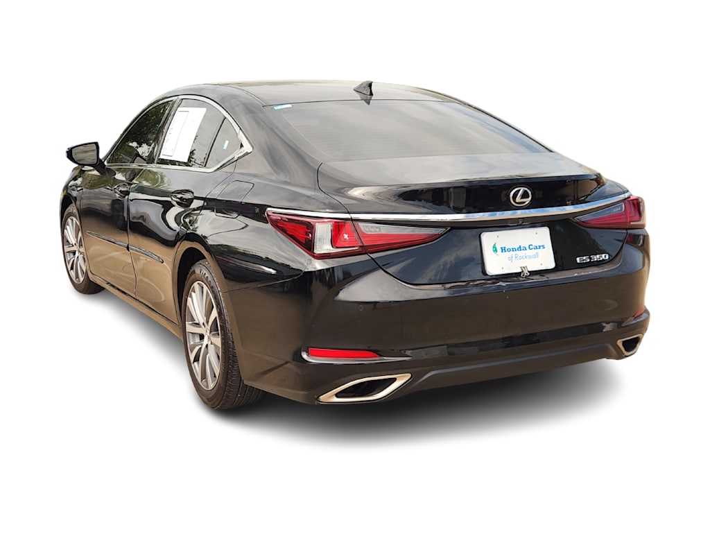 Thumbnail: 2020 Lexus ES - 2