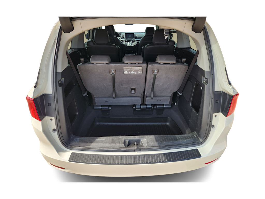 Thumbnail: 2018 Honda Odyssey - 17