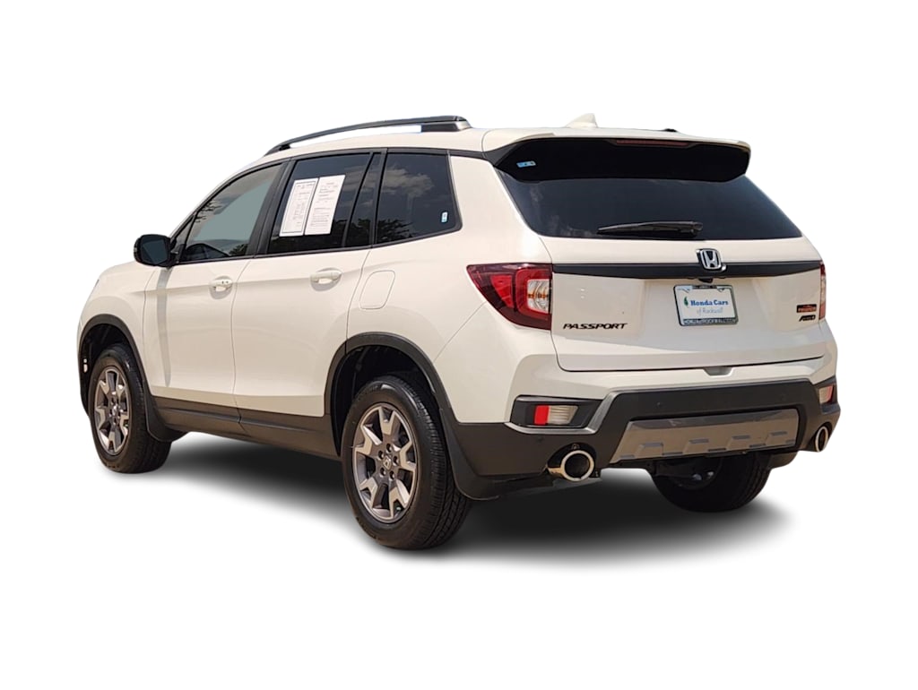 Thumbnail: 2023 Honda Passport - 4