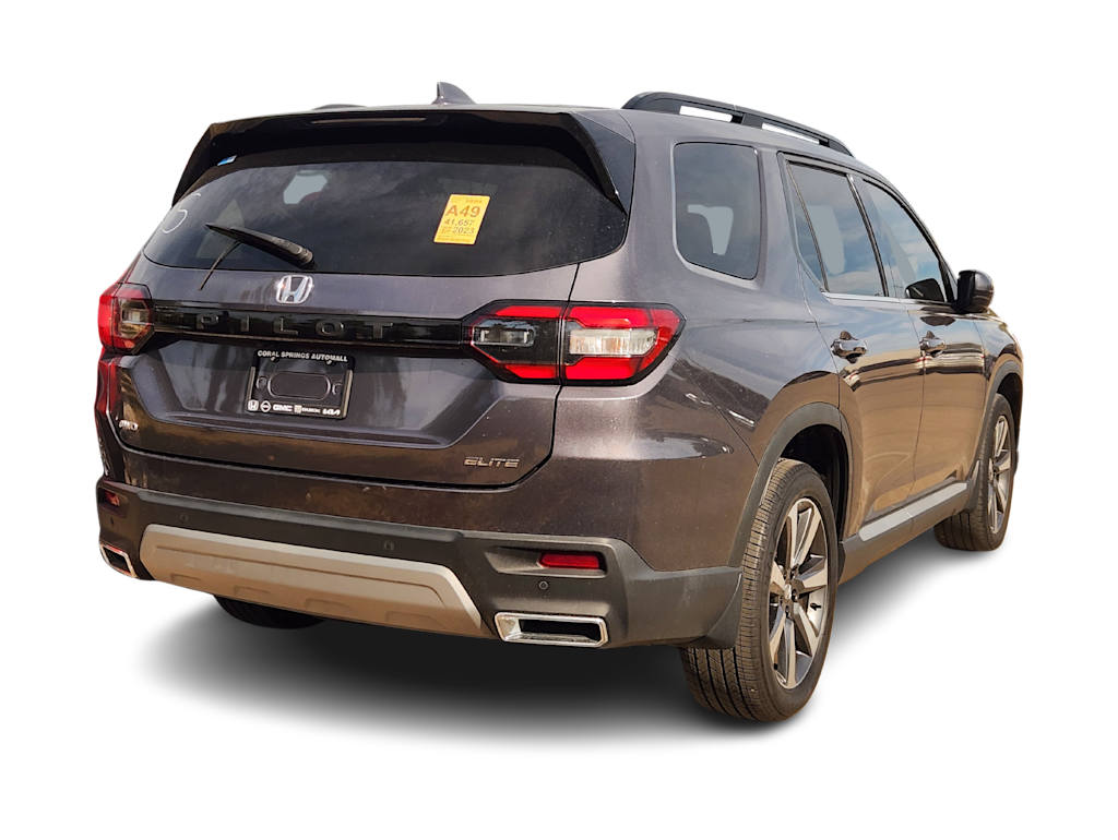 Thumbnail: 2023 Honda Pilot - 8
