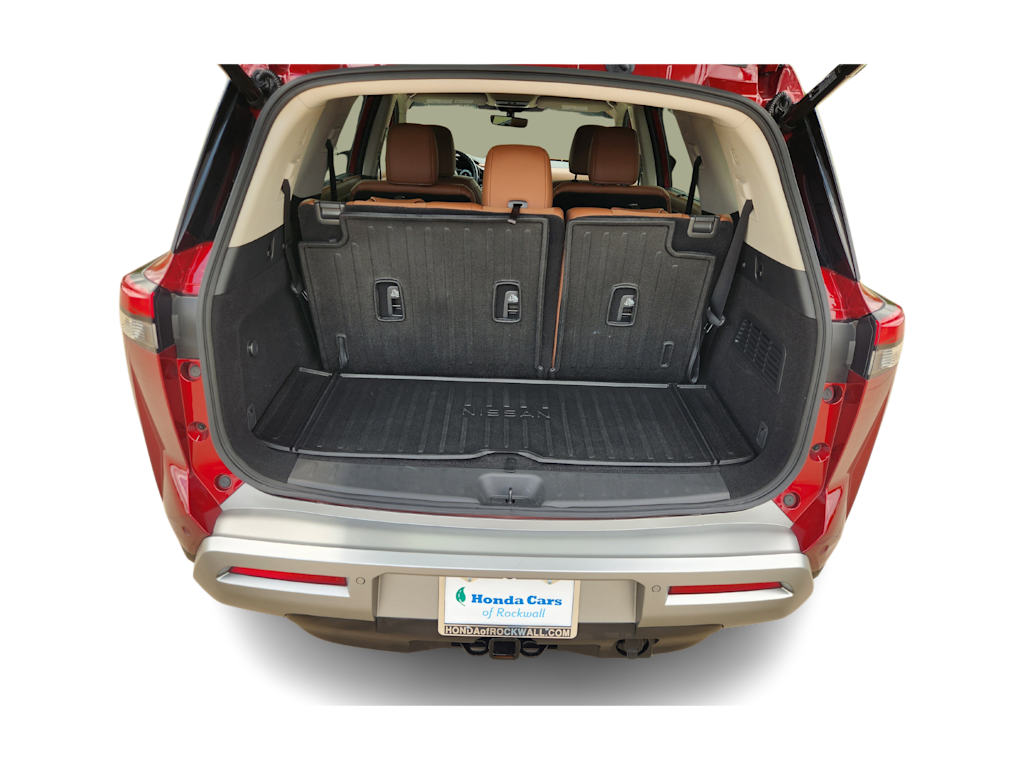 Thumbnail: 2024 Nissan Pathfinder - 16