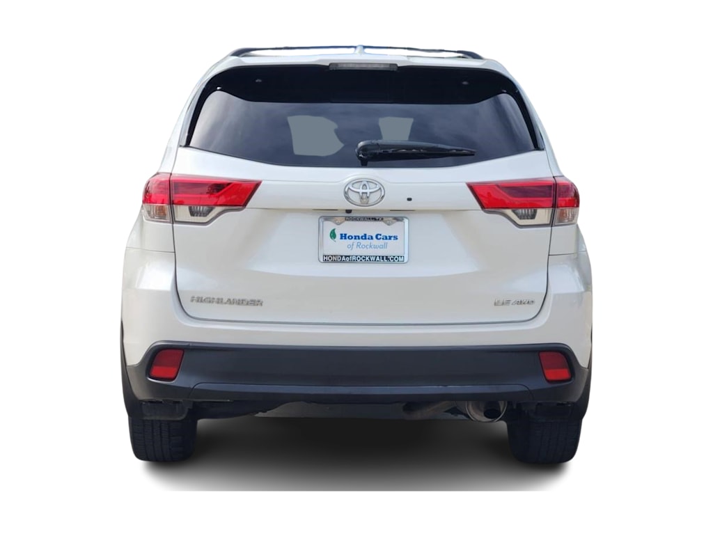 Thumbnail: 2017 Toyota Highlander - 5