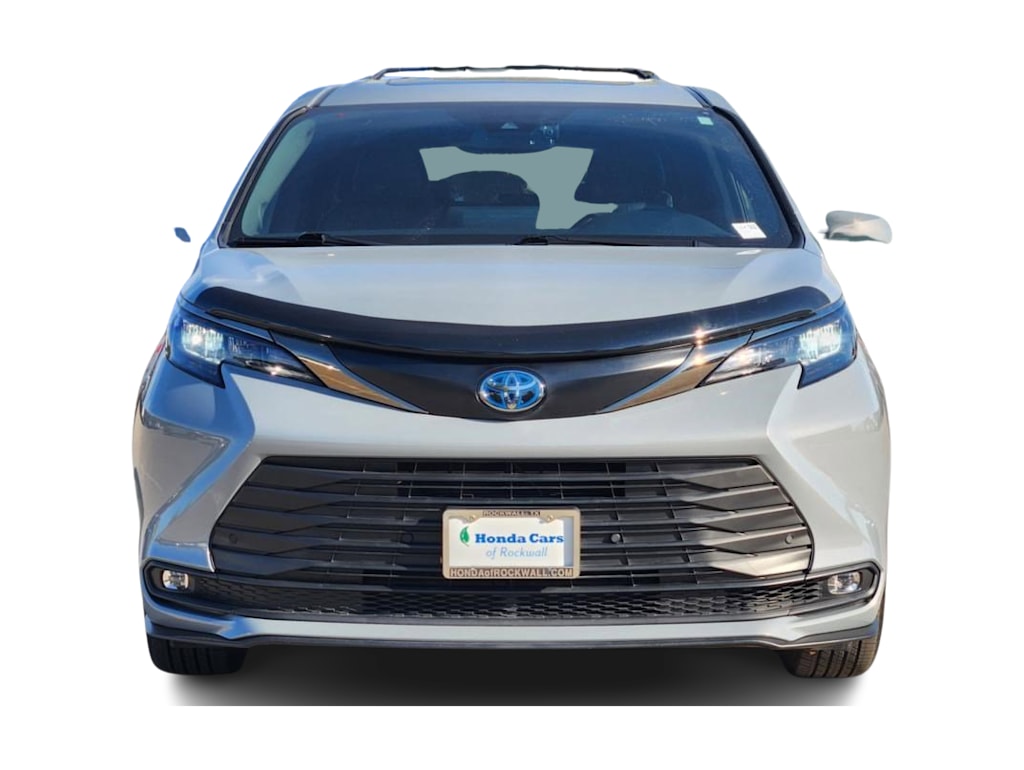 Thumbnail: 2023 Toyota Sienna - 6