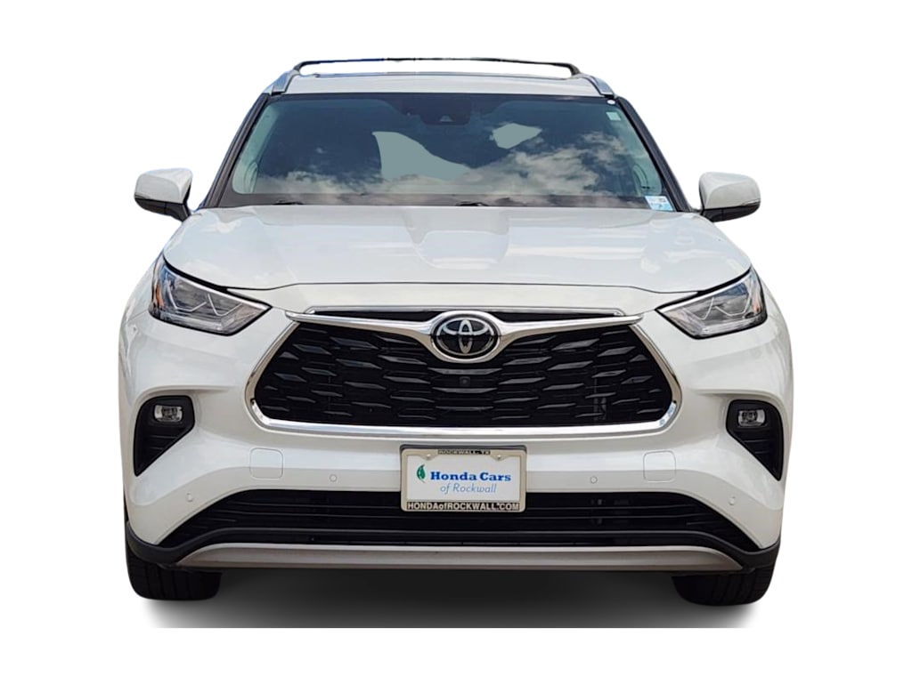 Thumbnail: 2022 Toyota Highlander - 6
