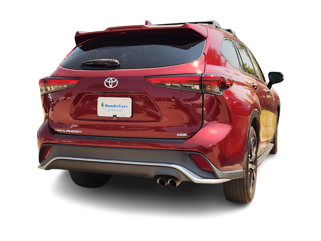 Thumbnail: 2022 Toyota Highlander - 3