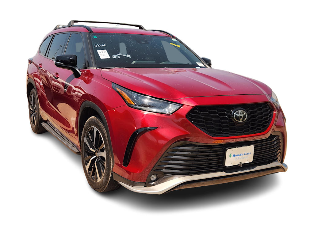 Thumbnail: 2022 Toyota Highlander - 7