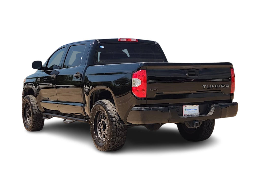 Thumbnail: 2015 Toyota Tundra - 4