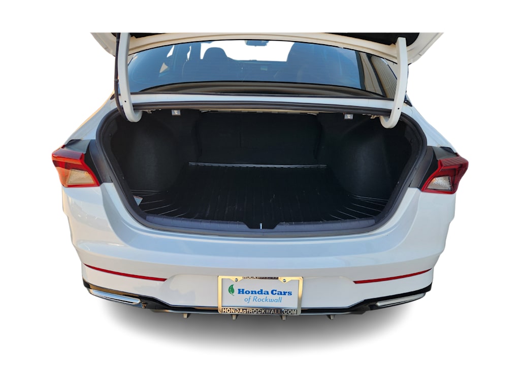 Thumbnail: 2023 Kia K5 - 17