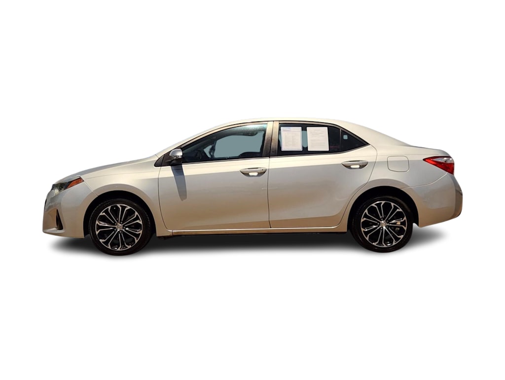 Thumbnail: 2014 Toyota Corolla - 3