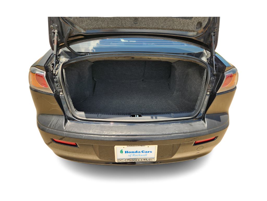 Thumbnail: 2011 Mitsubishi Lancer - 18