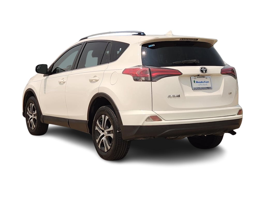 Thumbnail: 2018 Toyota RAV4 - 4