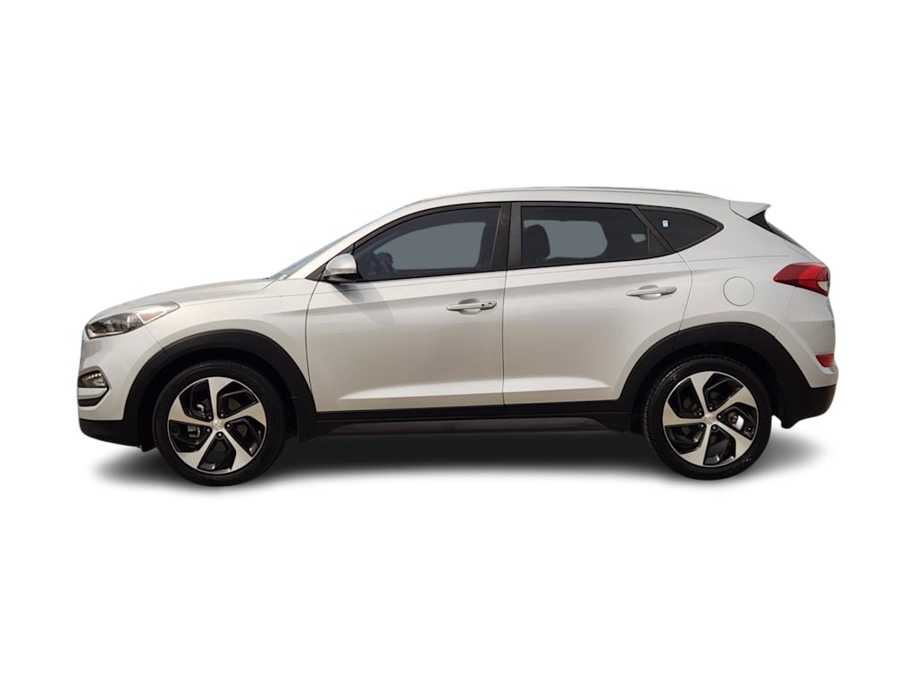 Thumbnail: 2016 Hyundai Tucson - 3