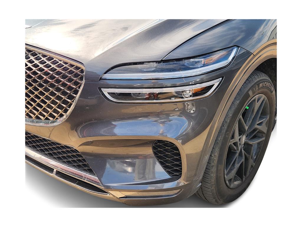 Thumbnail: 2022 Genesis GV70 - 11