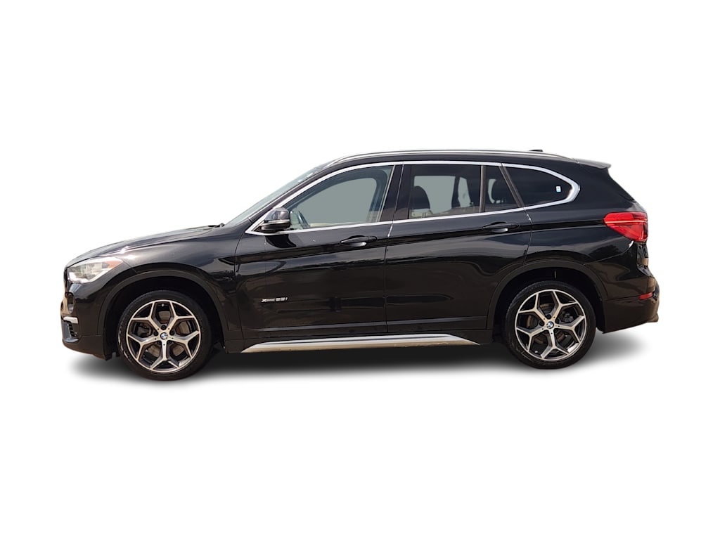 Thumbnail: 2016 BMW X1 - 3
