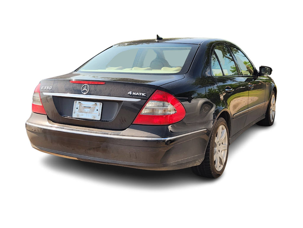 Thumbnail: 2009 Mercedes-Benz E-Class - 8