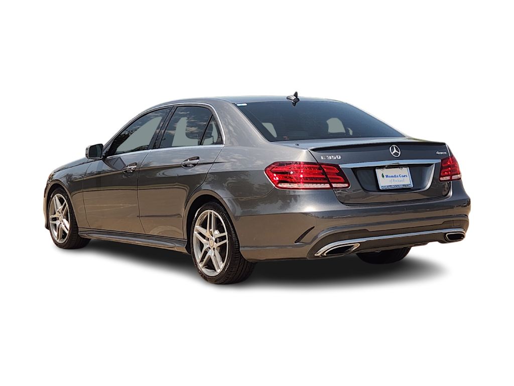 Thumbnail: 2016 Mercedes-Benz E-Class - 4