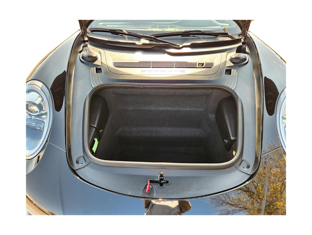 Thumbnail: 2017 Porsche 911 - 15