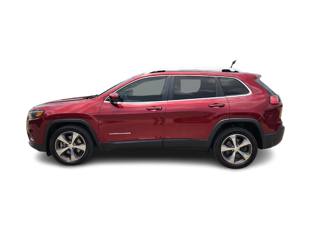 Thumbnail: 2019 Jeep Cherokee - 3