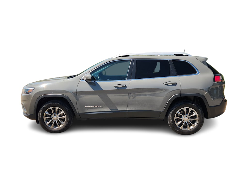 Thumbnail: 2019 Jeep Cherokee - 3